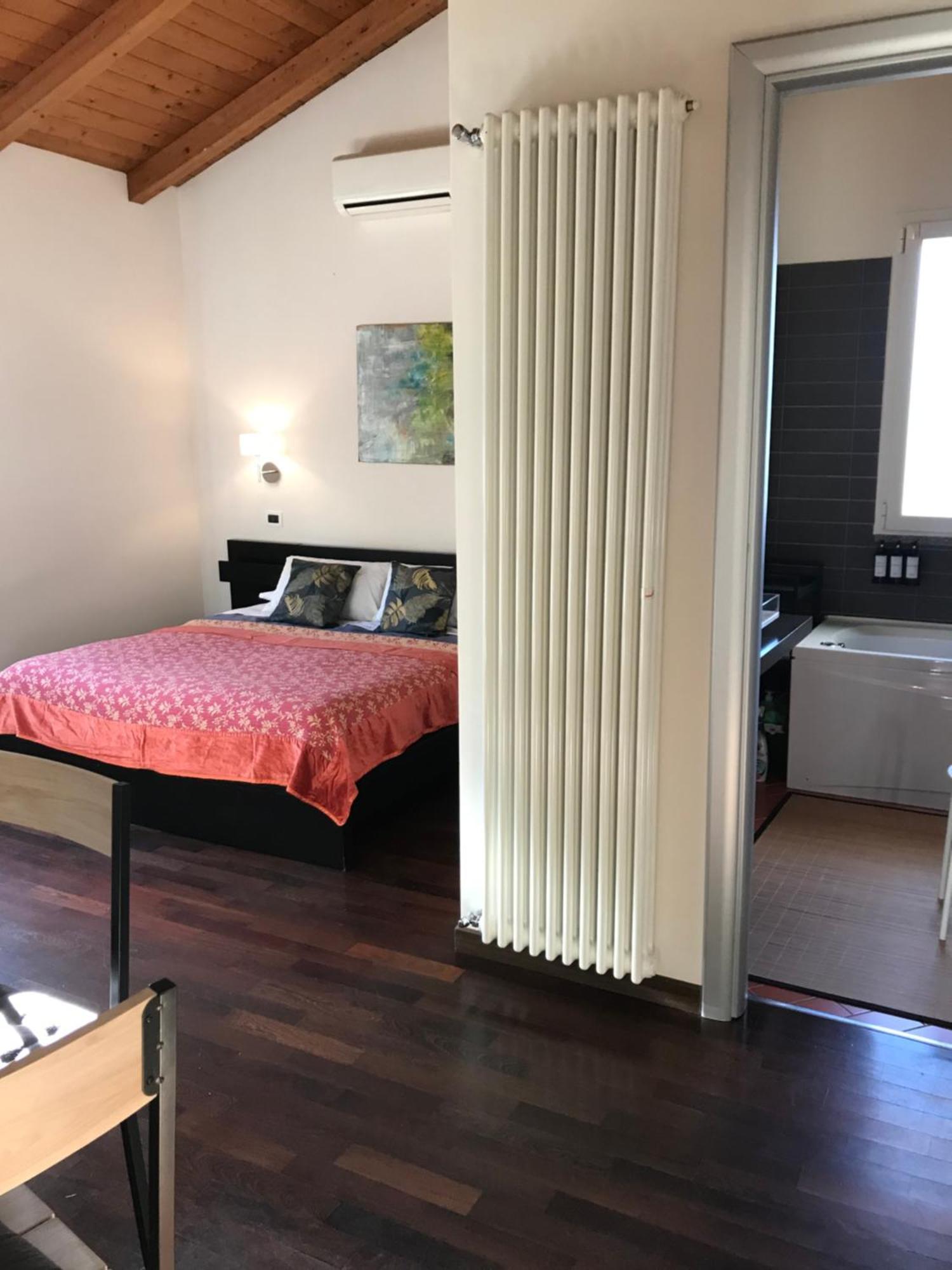 Villa Marlene B&B อัลเบงกา ภายนอก รูปภาพ